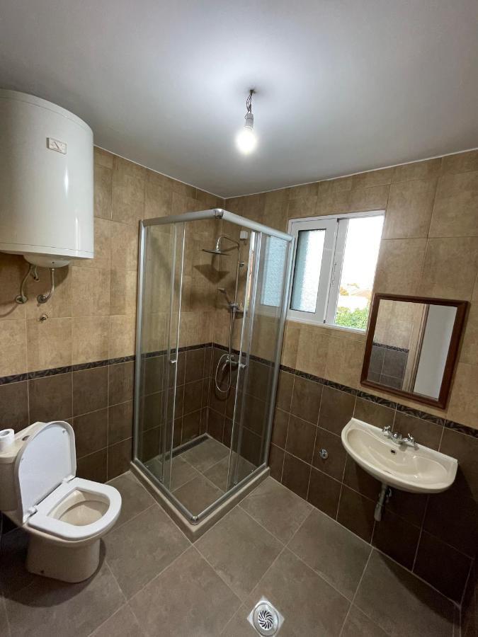 Entire Spacious Apartment With Free Parking Podgorica Exteriér fotografie